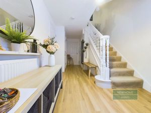 Photo 25- click for photo gallery